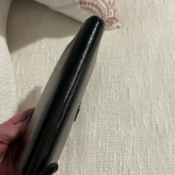 Prada Black Patent Leather Zip Around Wallet - Picture 2 of 5